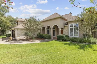 613 Persimmon Court, Fredericksburg, TX 78624 - Photo 1