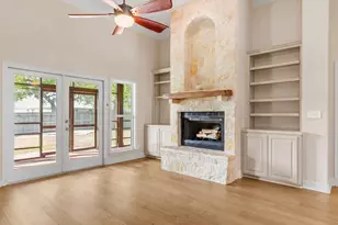 613 Persimmon Ct, Fredericksburg, TX 78624 - Photo 11