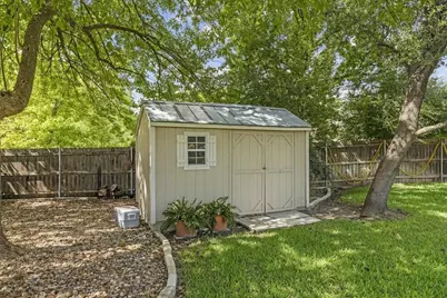 613 Persimmon Court, Fredericksburg, TX 78624 - Photo 41