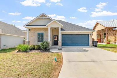 211 Winston Dr, Fredericksburg, TX 78624 - Photo 1