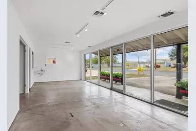 178 Industrial Loop, Fredericksburg, TX 78624 - Photo 7