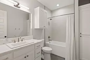 216 Interlaken St, Fredericksburg, TX 78624 - Photo 25