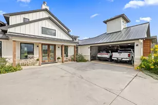 216 Interlaken St, Fredericksburg, TX 78624 - Photo 37