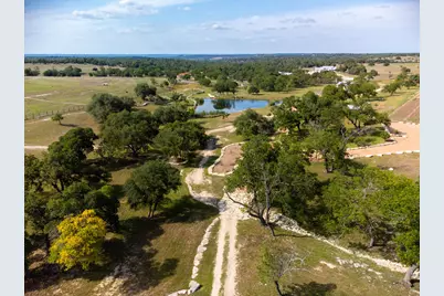 118 Phlox Trl, Fredericksburg, TX 78624 - Photo 91