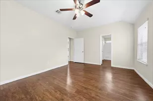 12623 Mountain Mountain Pass Dr, Houston, TX 77038 - Photo 5