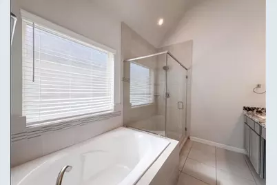 10707 Centre Fo Centre St #Dr, Houston, TX 77043 - Photo 9