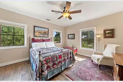 327 S Stag Trail, Fredericksburg, TX 78624 - Photo 19