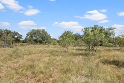 604 N Cherry St, Fredericksburg, TX 78624 - Photo 7