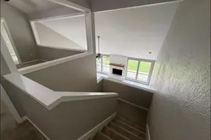 1746 Cloister SE 32nd St, Other, TX 77532 - Photo 5