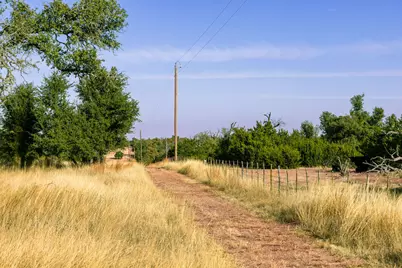 100 N Gretchen Grove Ln, Fredericksburg, TX 78624 - Photo 15