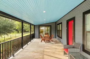127 Mariposa Dr, Fredericksburg, TX 78624 - Photo 5