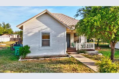 305 Tarrant, Llano, TX 78643 - Photo 13
