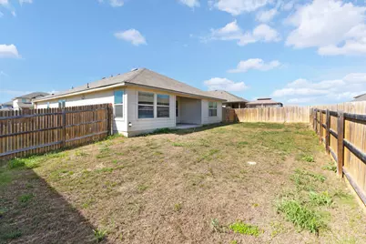 2009 Bee Creek Loop, Copperas Cove, TX 76522 - Photo 25