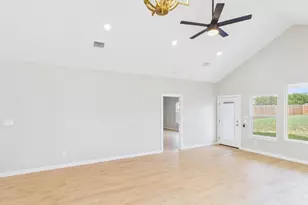 126 Feather Way, Fredericksburg, TX 78624 - Photo 3