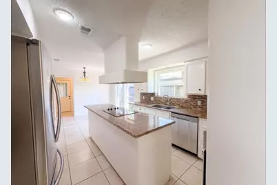 2307Canyonmeado 2nd Street #Dr, Other, TX 77489 - Photo 5