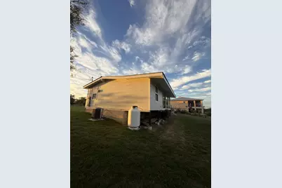 115 Winding Way, Sunrise Beach, TX 78643 - Photo 5