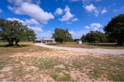 725 Lonesome Loop, Blanco, TX 78606 - Photo 5