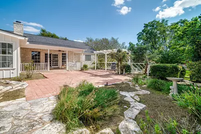 223 Edgewood Dr, Fredericksburg, TX 78624 - Photo 29
