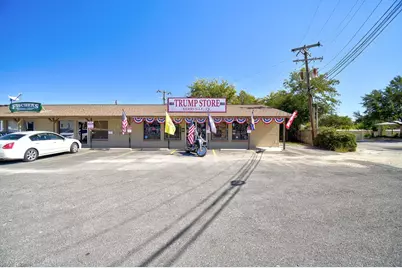 1001 S Sidney Baker #1001, Kerrville, TX 78028 - Photo 15