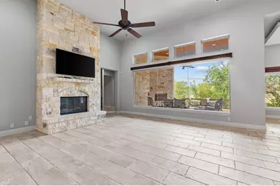 1009 Club House Rd, Kerrville, TX 78028 - Photo 9