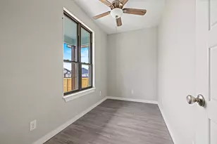 227 Riley Ln, Fredericksburg, TX 78624 - Photo 19