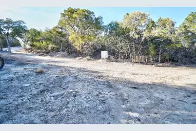 904 Olympic Dr, Kerrville, TX 78028 - Photo 3