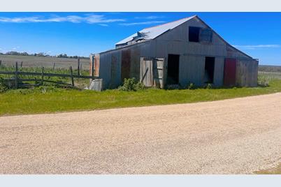 364 Cut Off Rd, Fredericksburg, TX 78624 - Photo 5