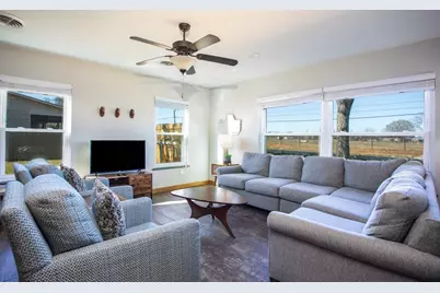 599 E Highway St, Fredericksburg, TX 78624 - Photo 7