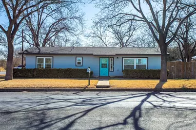 599 E Highway St, Fredericksburg, TX 78624 - Photo 1