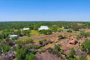 8740 W Hwy 29, Llano, TX 78259 - Photo 31