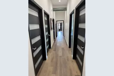 1121 S State Hwy 16 #4, Fredericksburg, TX 78624 - Photo 5