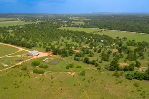 11446 N State Hwy 16, Fredericksburg, TX 78624 - Photo 9