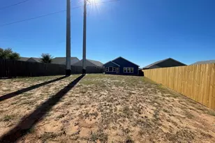 126 Feather Way, Fredericksburg, TX 78624 - Photo 25