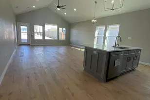 126 Feather Way, Fredericksburg, TX 78624 - Photo 9