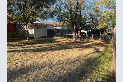 706 Leland, Kerrville, TX 78028 - Photo 9