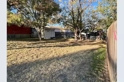 706 Leland, Kerrville, TX 78028 - Photo 3