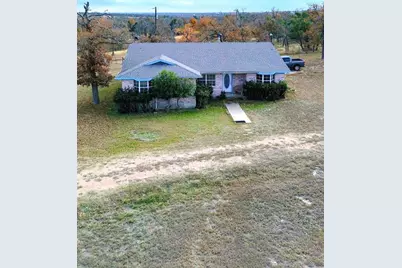 172 Schattenbaum Dr, Fredericksburg, TX 78624 - Photo 3