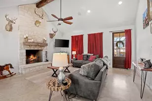 1410 Grapetown Rd, Fredericksburg, TX 78624 - Photo 25