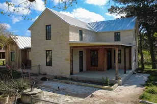 1410 Grapetown Rd, Fredericksburg, TX 78624 - Photo 1