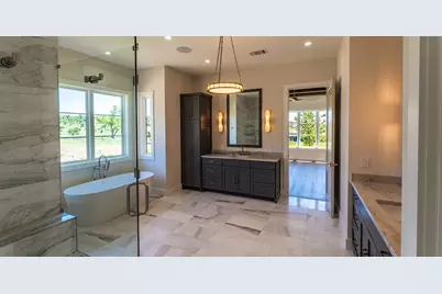 26 Lago Vista Dr, Fredericksburg, TX 78624 - Photo 11