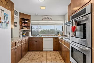 207 Broken Spur, Mountain Home, TX 78058 - Photo 9