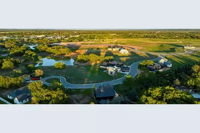 525 Interlaken St., Fredericksburg, TX 78624 - Photo 11