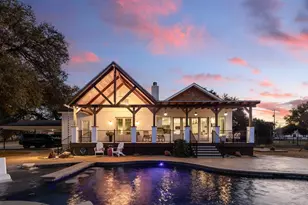 409 E Main St, Llano, TX 78643 - Photo 21