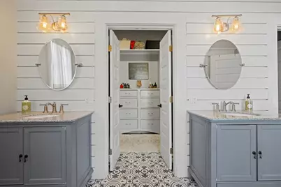 409 E Main St, Llano, TX 78643 - Photo 37