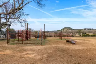 888 Dietrich Rd, Fredericksburg, TX 78624 - Photo 41