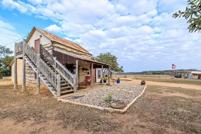 888 Dietrich Rd, Fredericksburg, TX 78624 - Photo 9