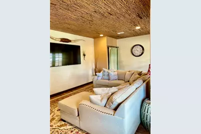 646 Victor Eckhardt Rd, Fredericksburg, TX 78624 - Photo 25