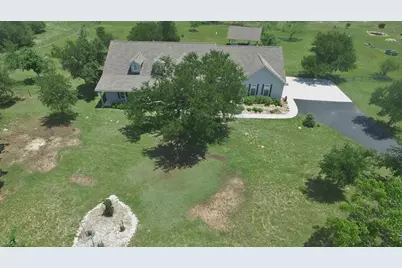 106 Abierto Cove Dr, Blanco, TX 78606 - Photo 3