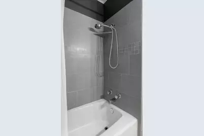 333 W Burbank St, Fredericksburg, TX 78624 - Photo 17