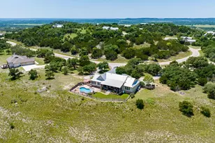 372 E Distant View Dr, Fredericksburg, TX 78624 - Photo 9